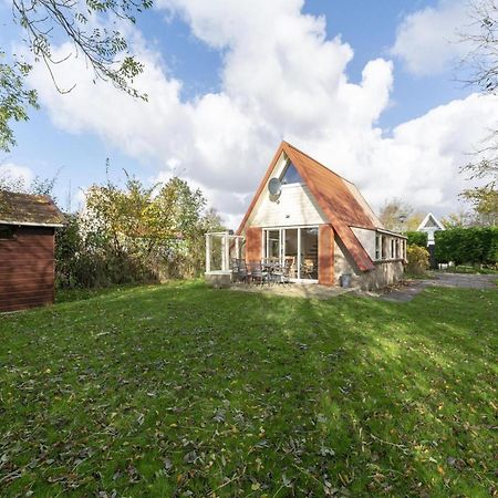Alluring Home With Garden Callantsoog Eksteriør billede